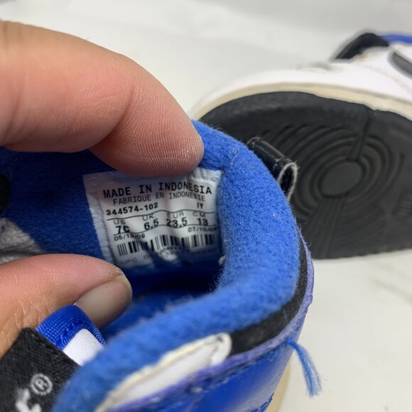 Nike Infant/Toddler Sneaker Shoes (2009) - Picture 6 of 6